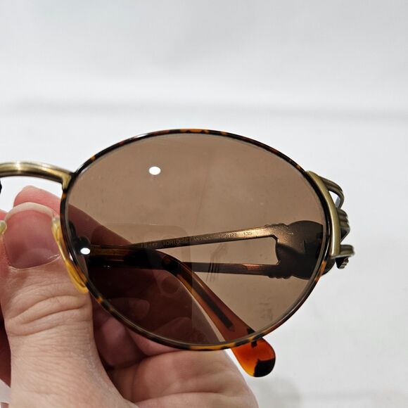 Vintage Fendi Tortoise Shell Rounded Sunglasses FS 149 Unisex Brown Frame Shades - Picture 12 of 15